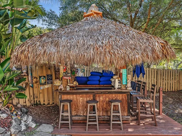 $4,300 | 1449 Banyan Circle, Pompano Beach, FL 33069