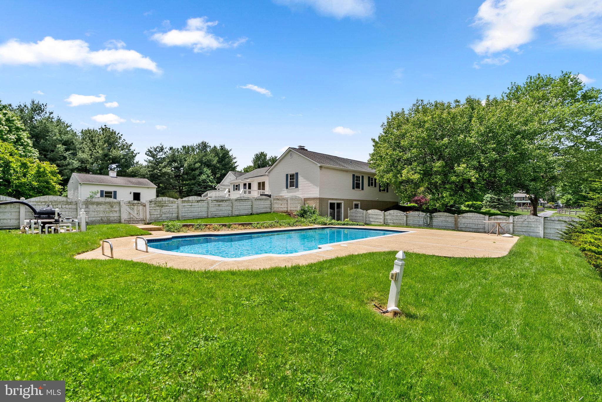 17513 Country View Way Mount Airy, MD 21771 - Photo 48 of 59 a view of a house with swimming pool and yard