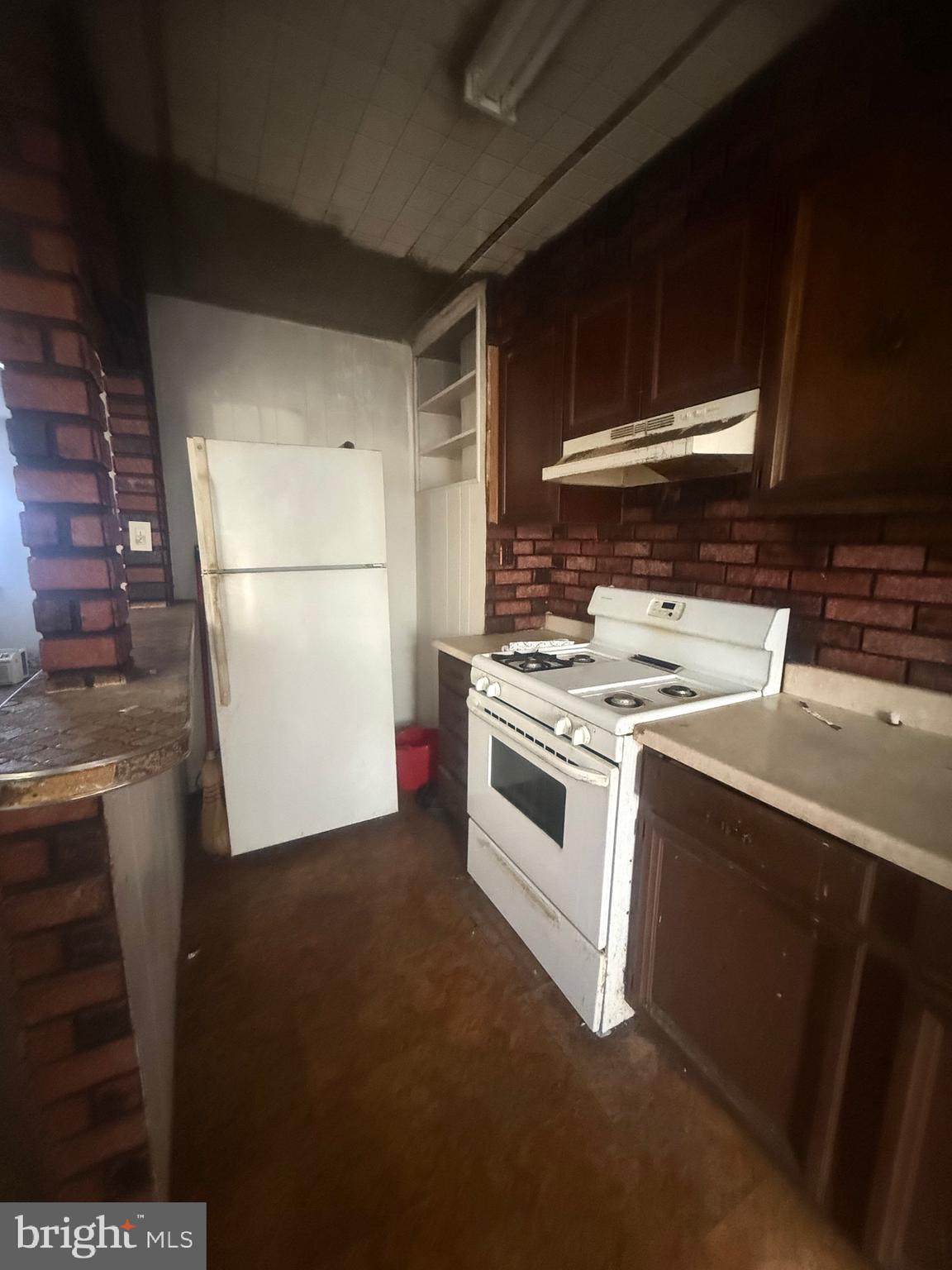 6984 Aberdeen Road Upper Darby, PA 19082 - Photo 10 of 15 Gallery Image 10