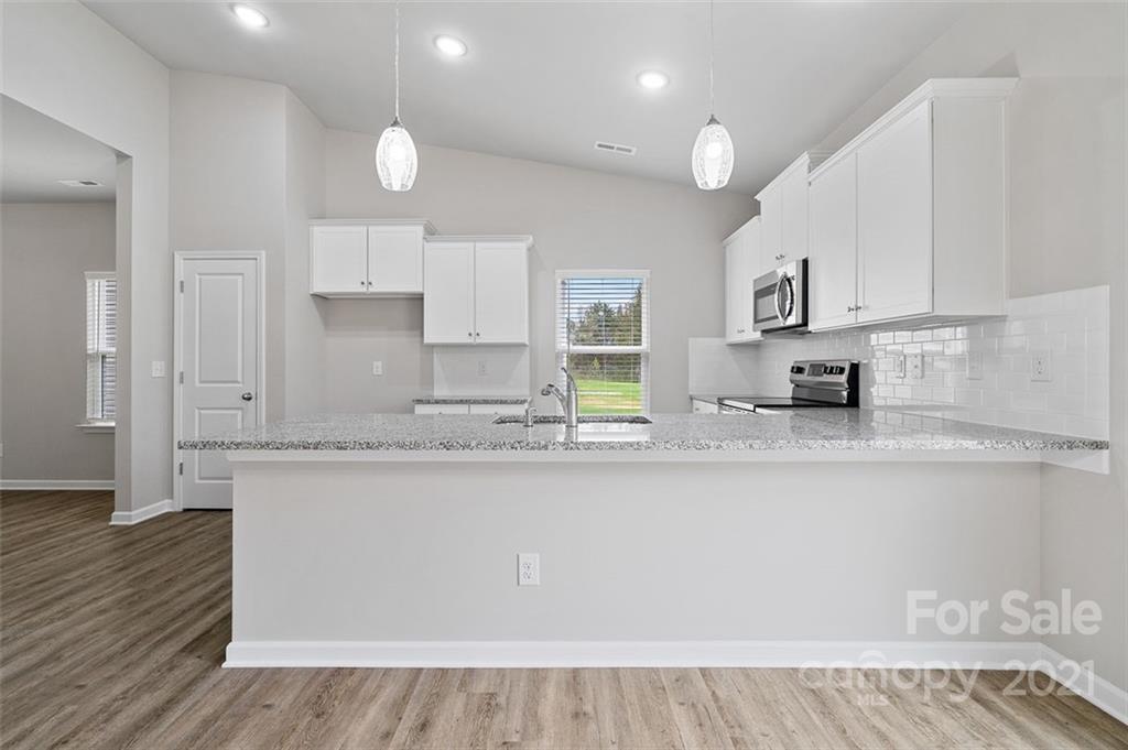 7744 Pleasant Grove Road, Unit 1 Charlotte, NC 28216 - Photo 8 of 24 Gallery Image 8