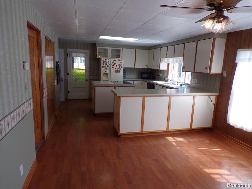 7139 Washburn Road Goodrich, MI 48438 - Photo 4 of 24 kitchen 1.JPG