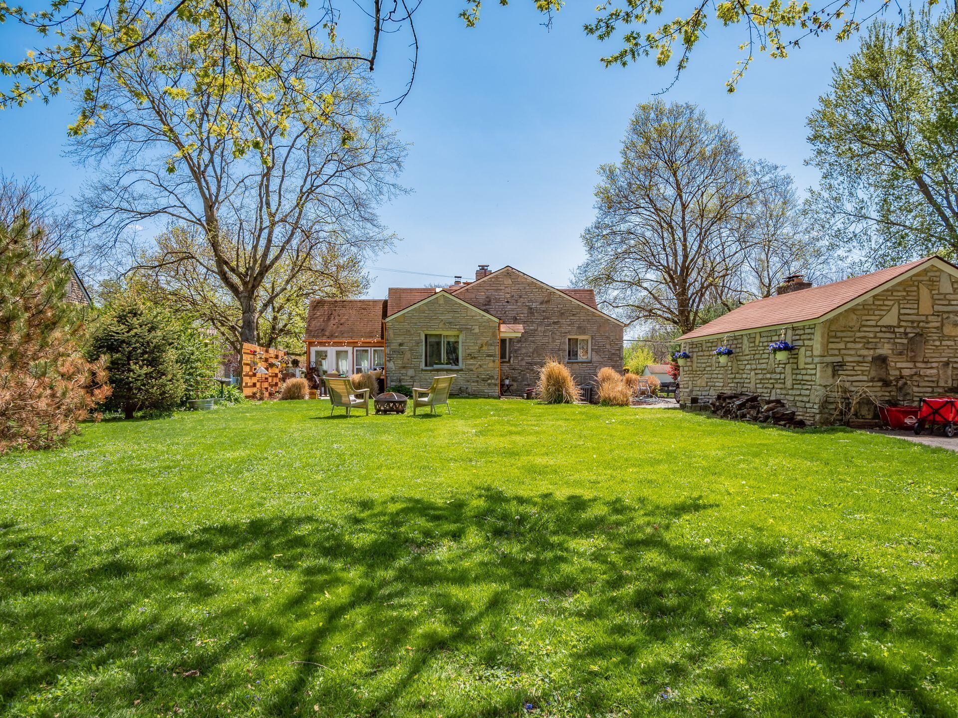 240 Carpenter Road Gahanna, OH 43230 - Photo 5 of 50 047_141bb9_i 240 Carpenter090