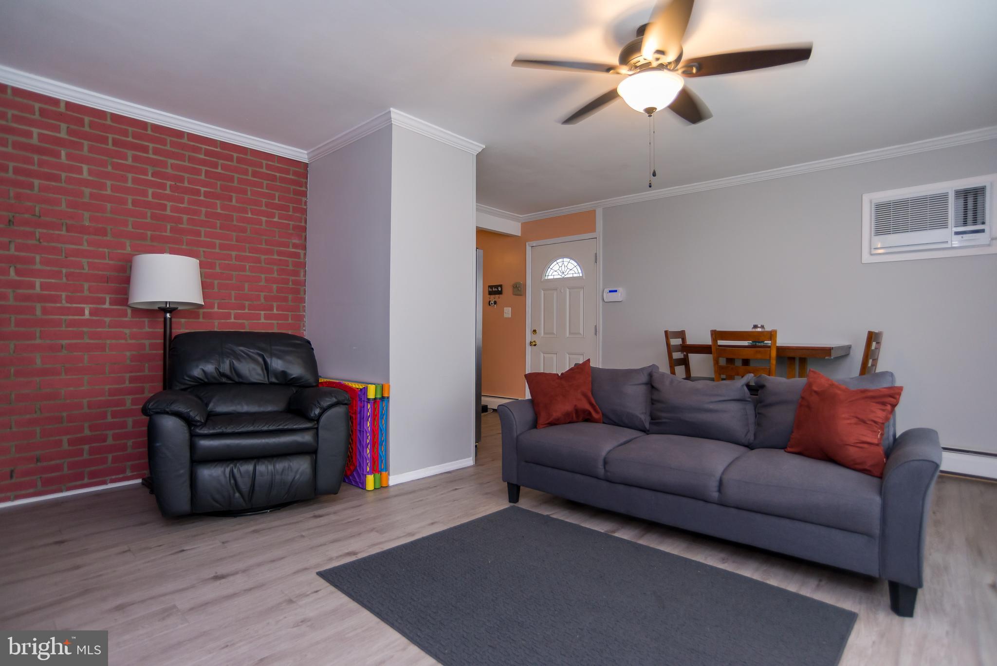 43 Winding Road Levittown, PA 19057 - Photo 7 of 36 Gallery Image 7