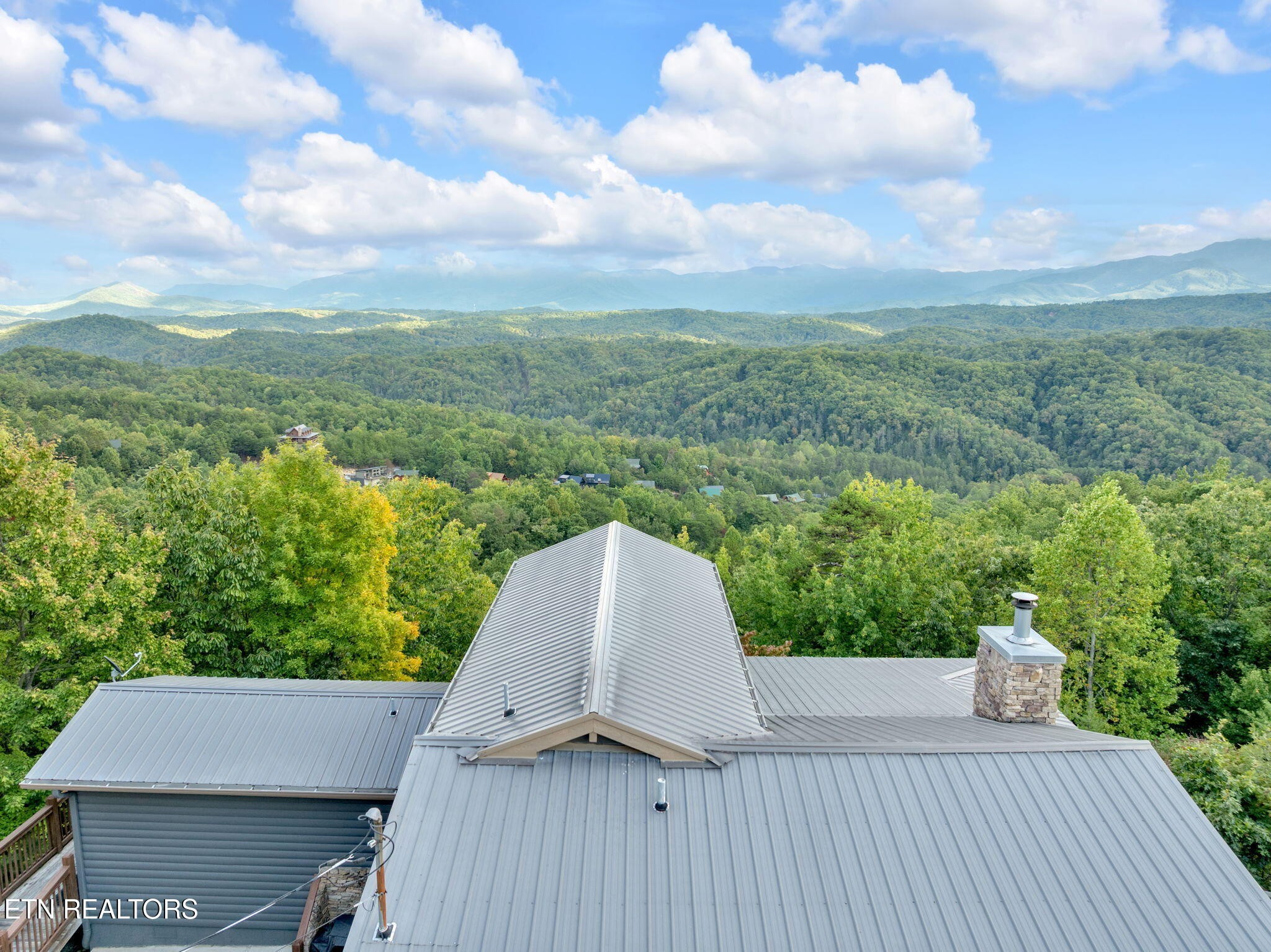 1850 Timber Ridge Way Sevierville, TN 37876 - Photo 6 of 50