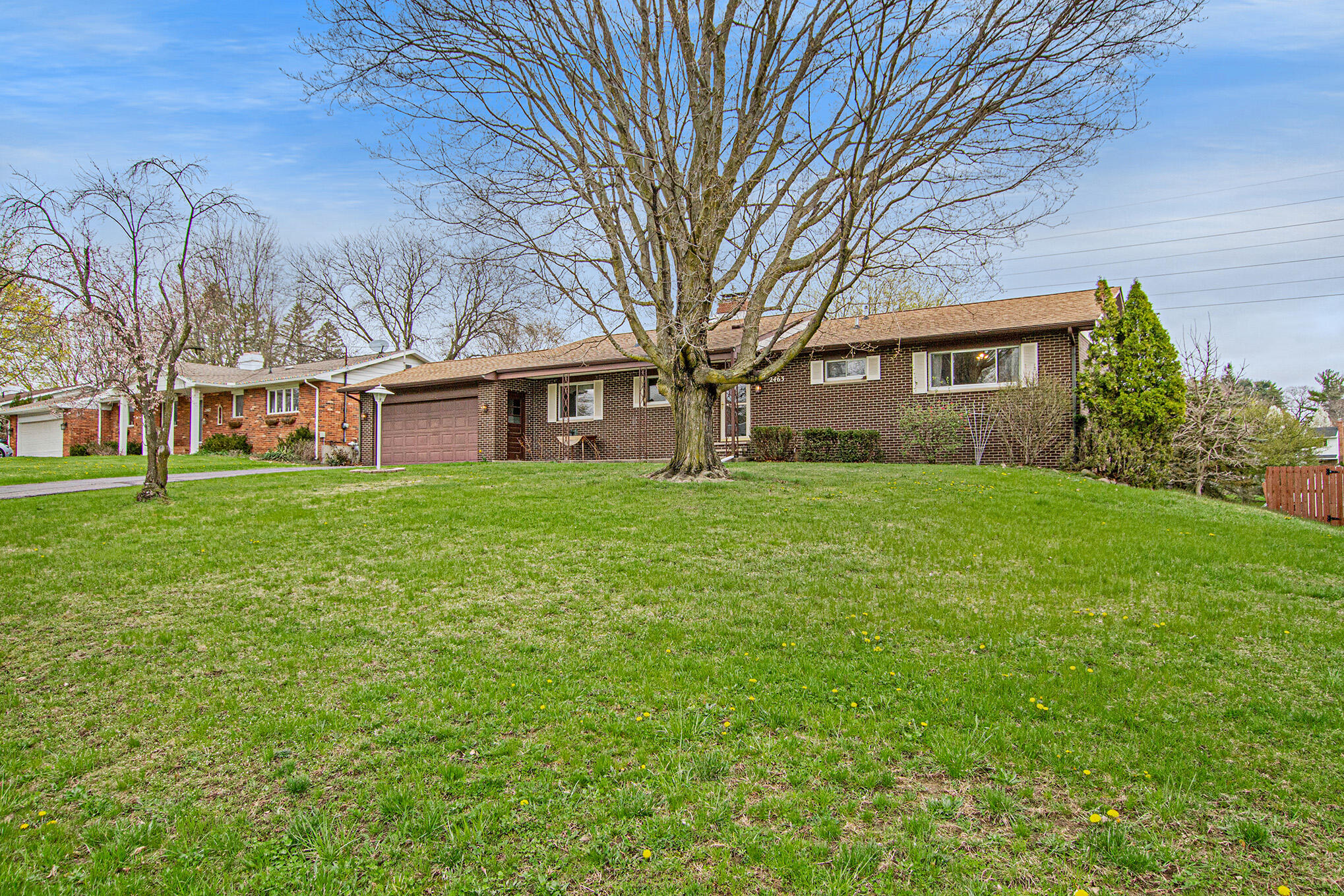 2463 Glengarry Road Jackson, MI 49203 - Photo 3 of 37 side front