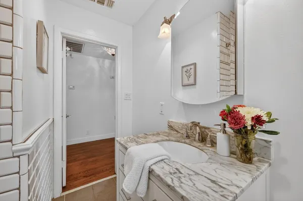 $585,000 | 3620 East Country Club Lane, Sacramento, CA 95821