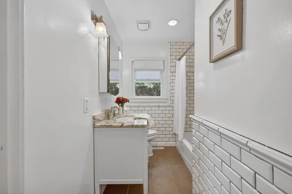 $585,000 | 3620 East Country Club Lane, Sacramento, CA 95821