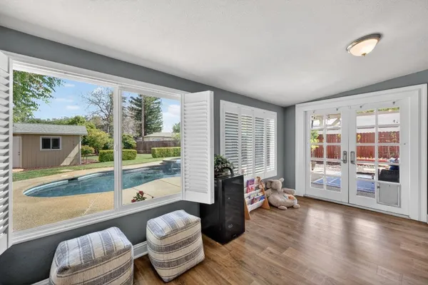 $585,000 | 3620 East Country Club Lane, Sacramento, CA 95821