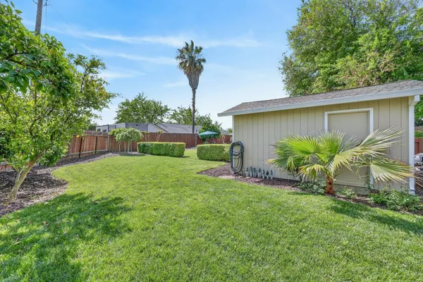 $585,000 | 3620 East Country Club Lane, Sacramento, CA 95821