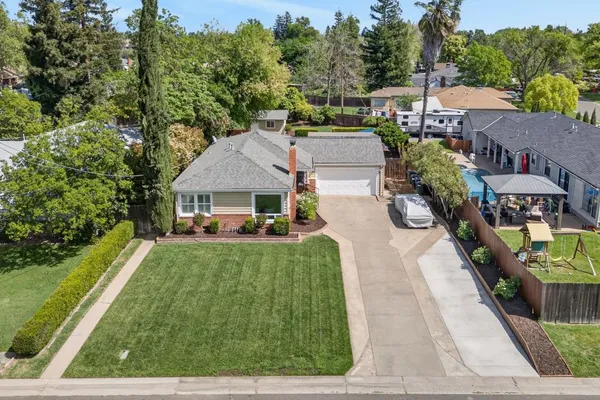 $585,000 | 3620 East Country Club Lane, Sacramento, CA 95821