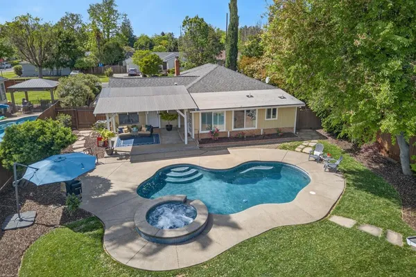 $585,000 | 3620 East Country Club Lane, Sacramento, CA 95821