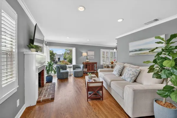 $585,000 | 3620 East Country Club Lane, Sacramento, CA 95821