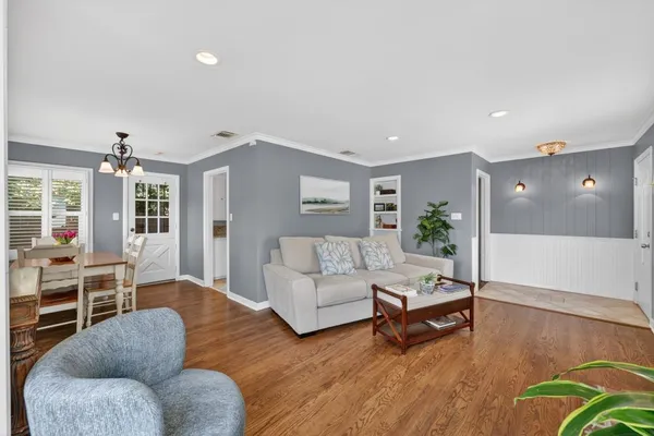 $585,000 | 3620 East Country Club Lane, Sacramento, CA 95821