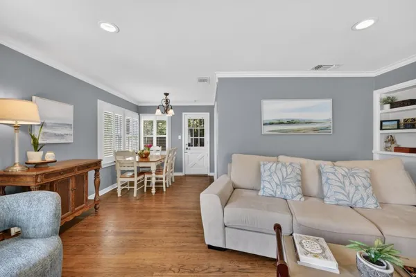 $585,000 | 3620 East Country Club Lane, Sacramento, CA 95821