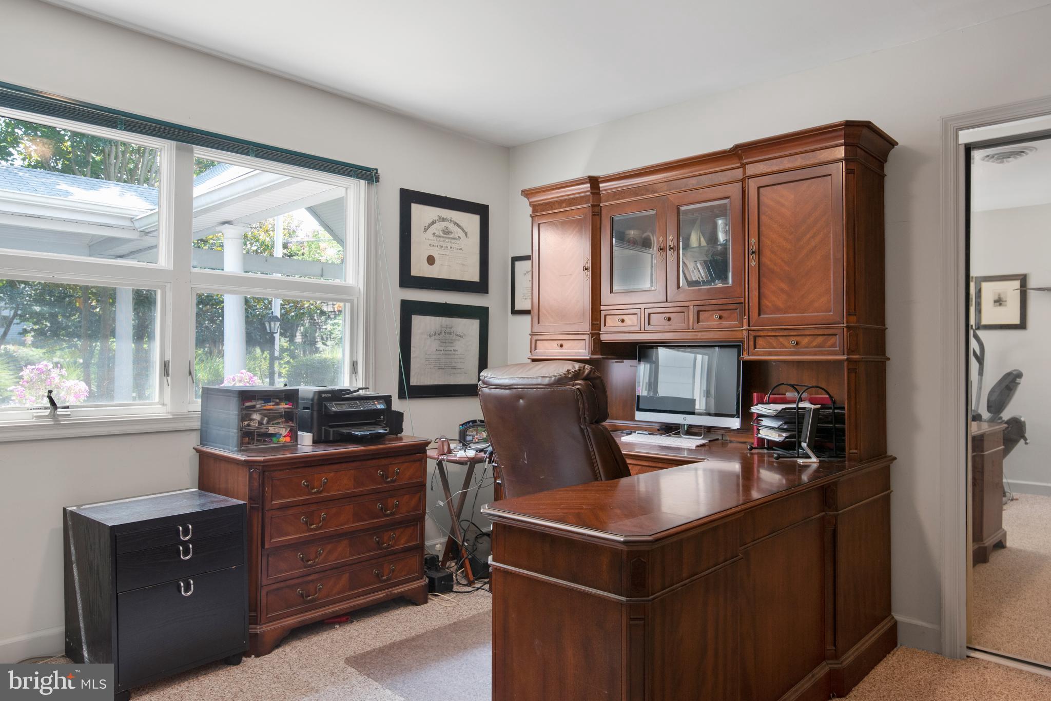 3731 Thomas Point Road Annapolis, MD 21403 - Photo 34 of 90 Main level home office / bedroom.