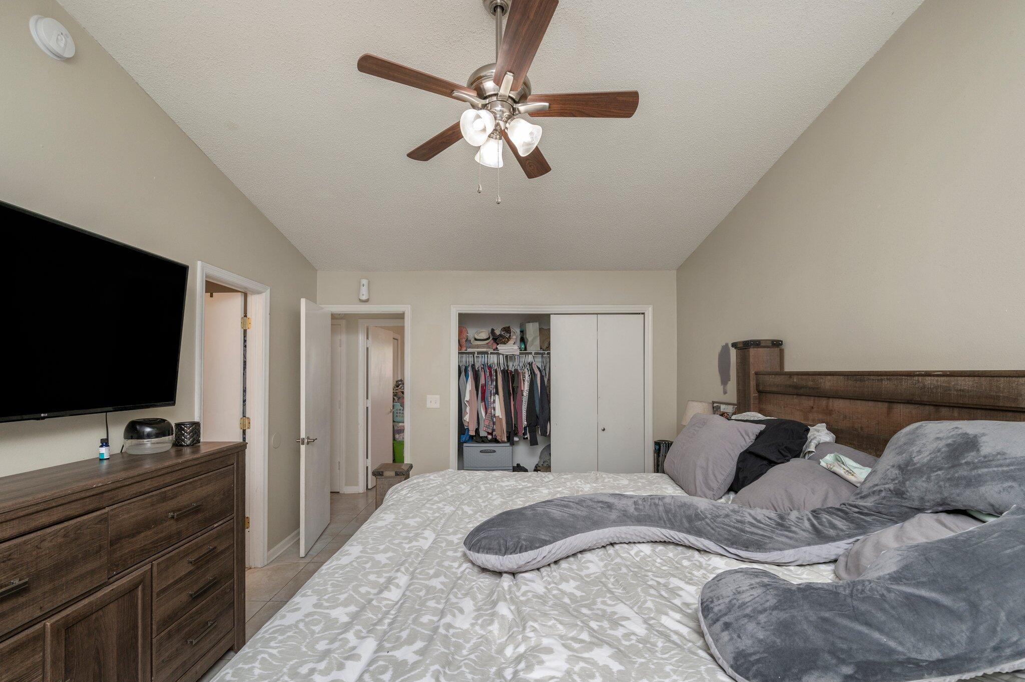 4 Holly Road Crestview, FL 32539 - Photo 12 of 29 23-web-or-mls-4 Holly Rd-023