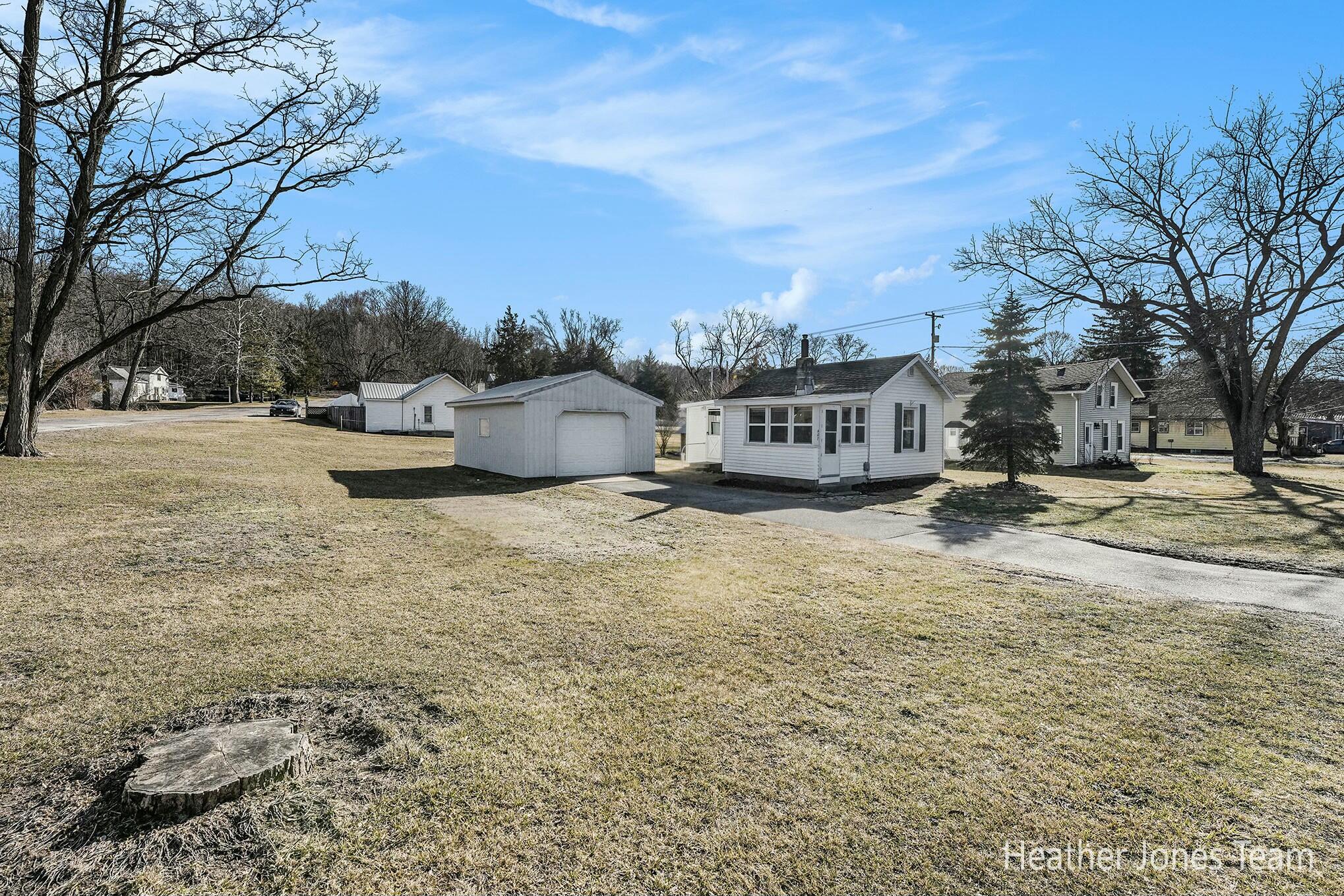407 West Riverside Drive Ionia, MI 48846 - Photo 22 of 26 tempImagekIU3tl