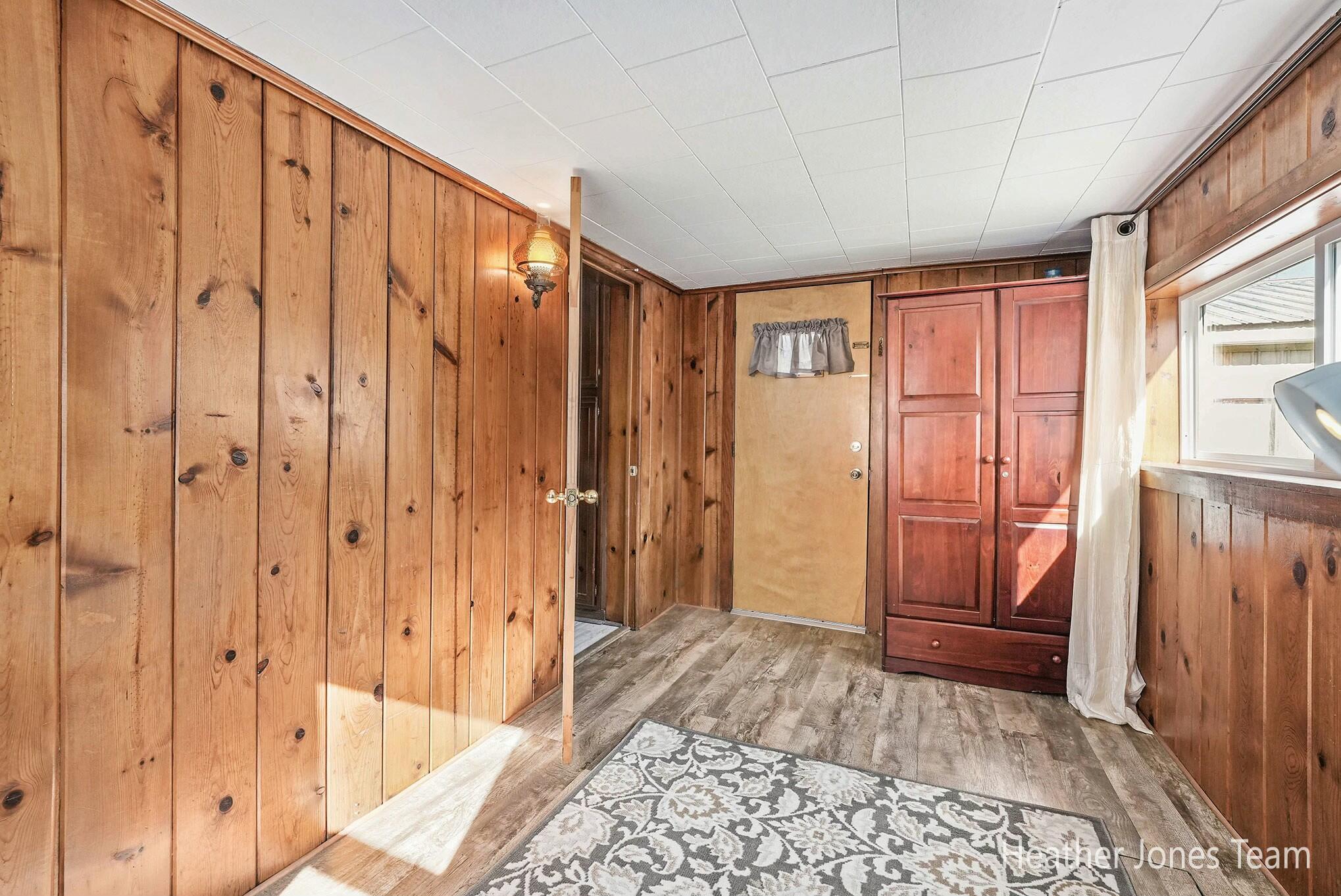 407 West Riverside Drive Ionia, MI 48846 - Photo 6 of 26 tempImagebBnKf1