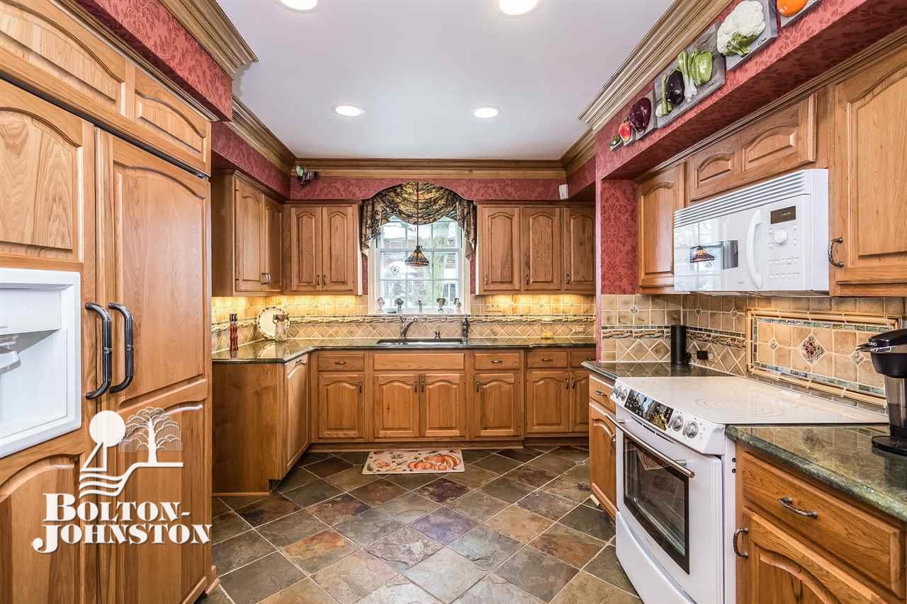 1103 Devonshire Road Grosse Pointe Park, MI 48230 - Photo 5 of 61