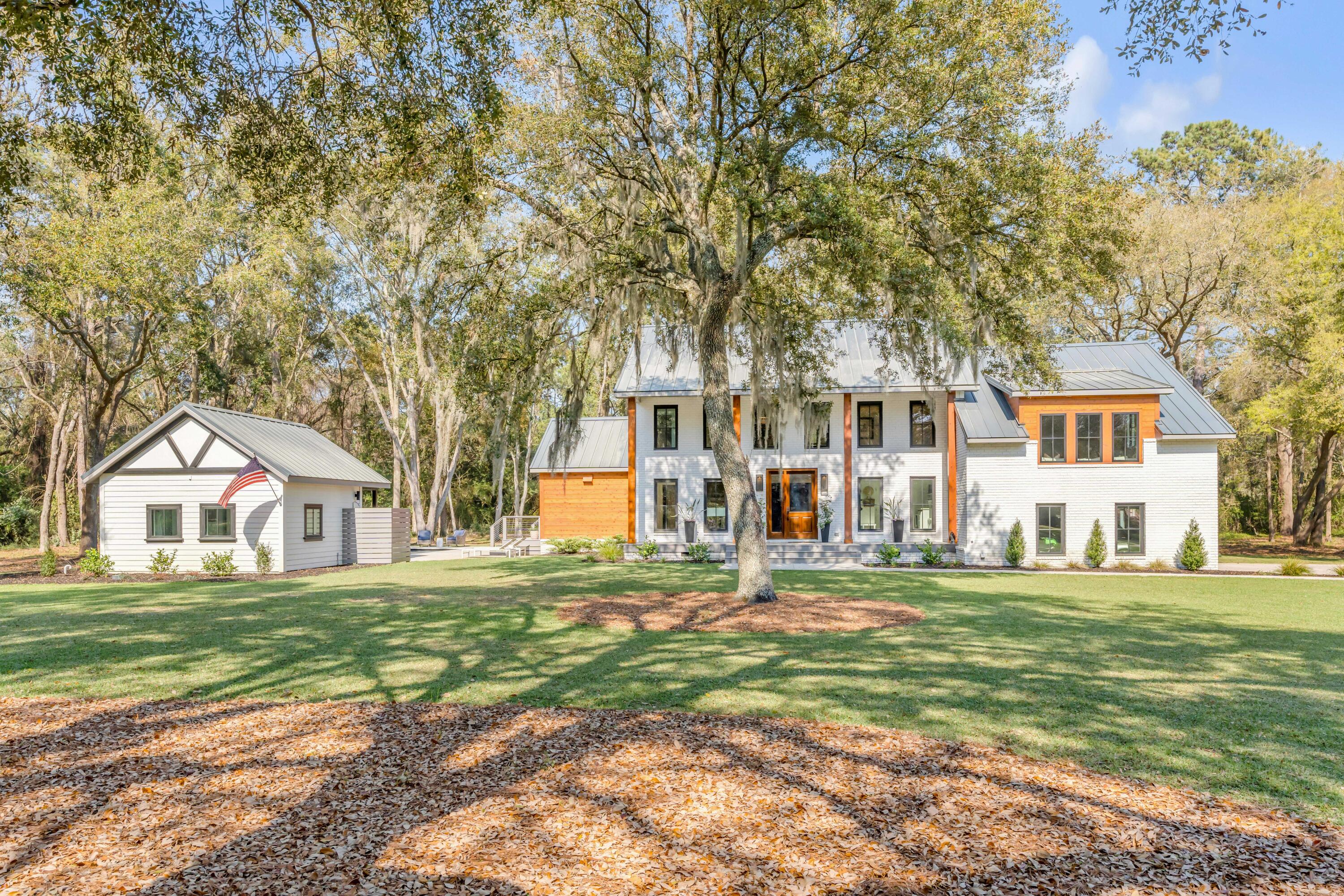 1426 Brecon Road Mount Pleasant, SC 29464 - Photo 2 of 57 Front of the House