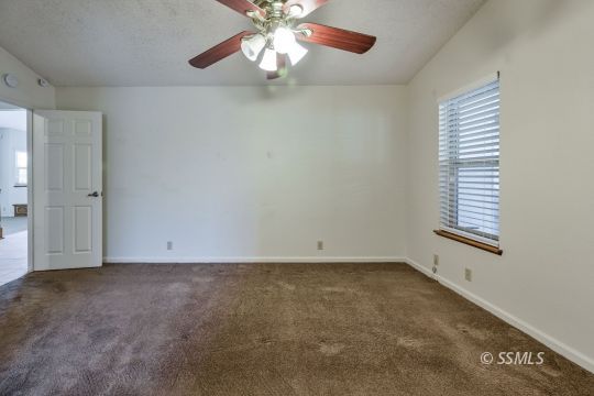 1129 West Denise Avenue Ridgecrest, CA 93555 - Photo 18 of 32