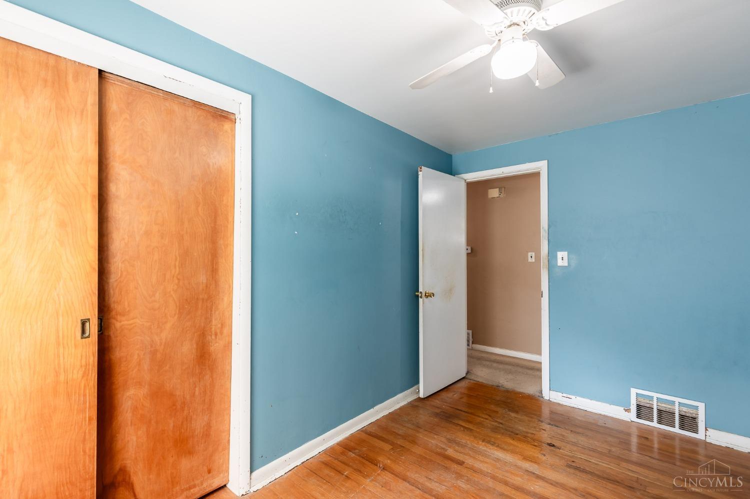7009 Martha Road Cincinnati, OH 45230 - Photo 16 of 29 Gallery Image 16