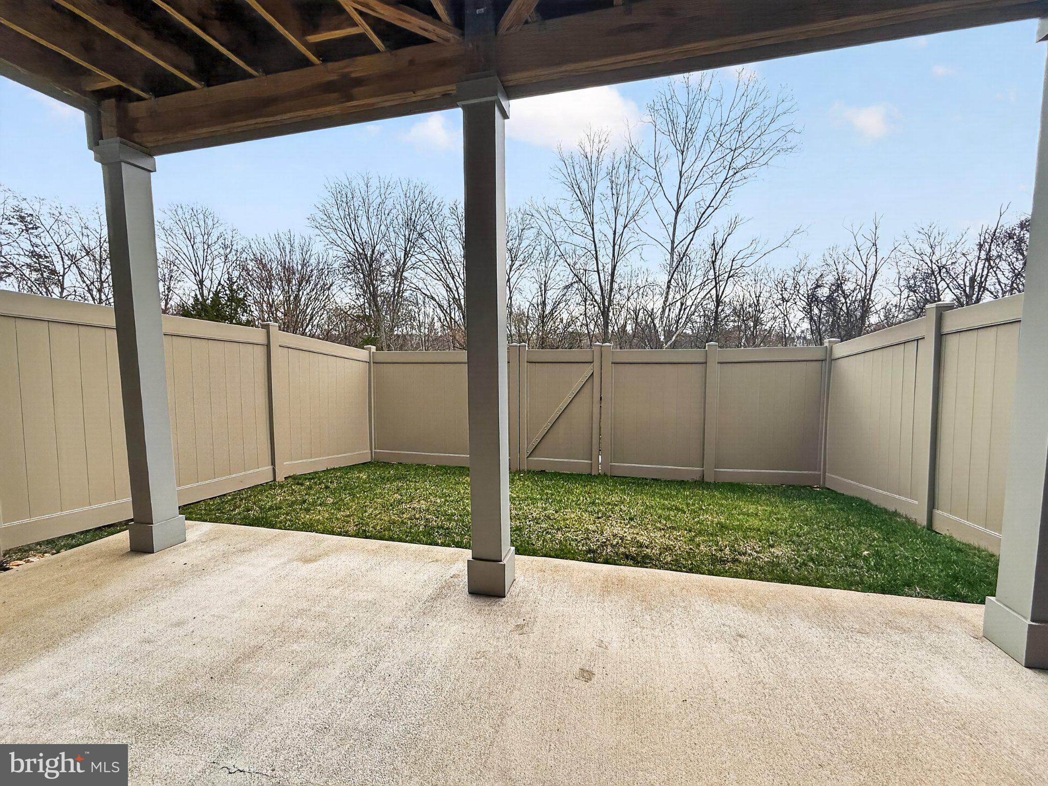 5207 Ridgeview Retreat Drive Chantilly, VA 20151 - Photo 22 of 54 Private outdoor retreat with greenery.