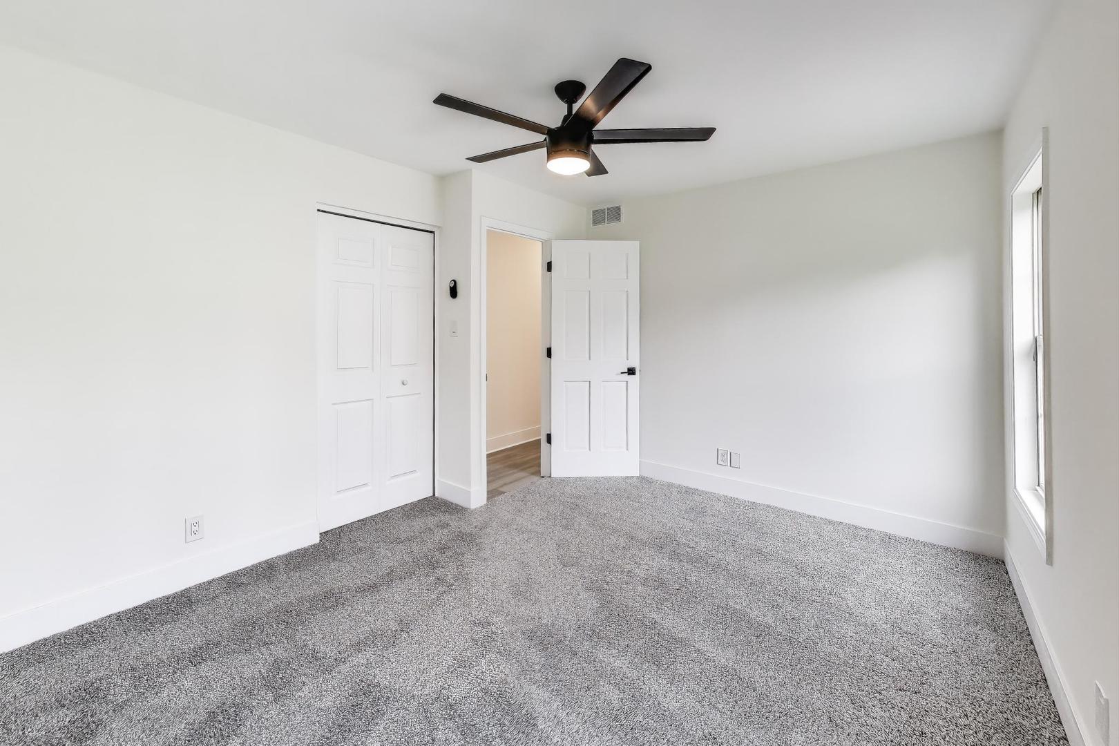 304 North Pinecrest Road Bolingbrook, IL 60440 - Photo 18 of 42