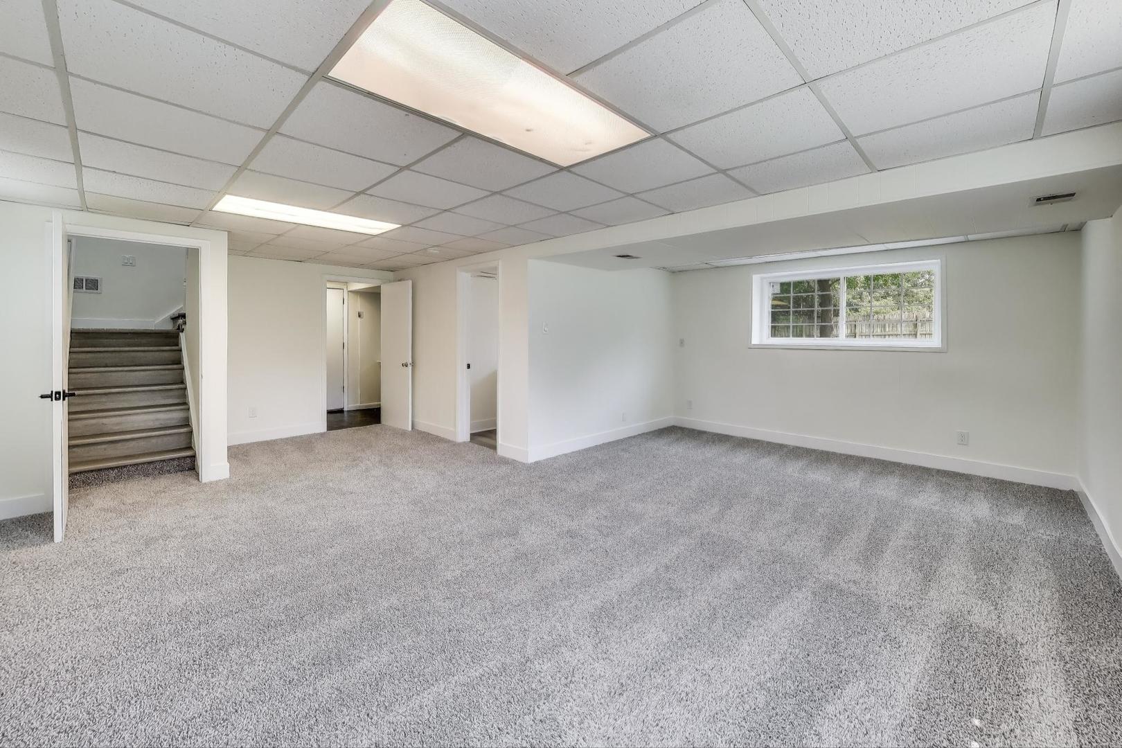 304 North Pinecrest Road Bolingbrook, IL 60440 - Photo 28 of 42