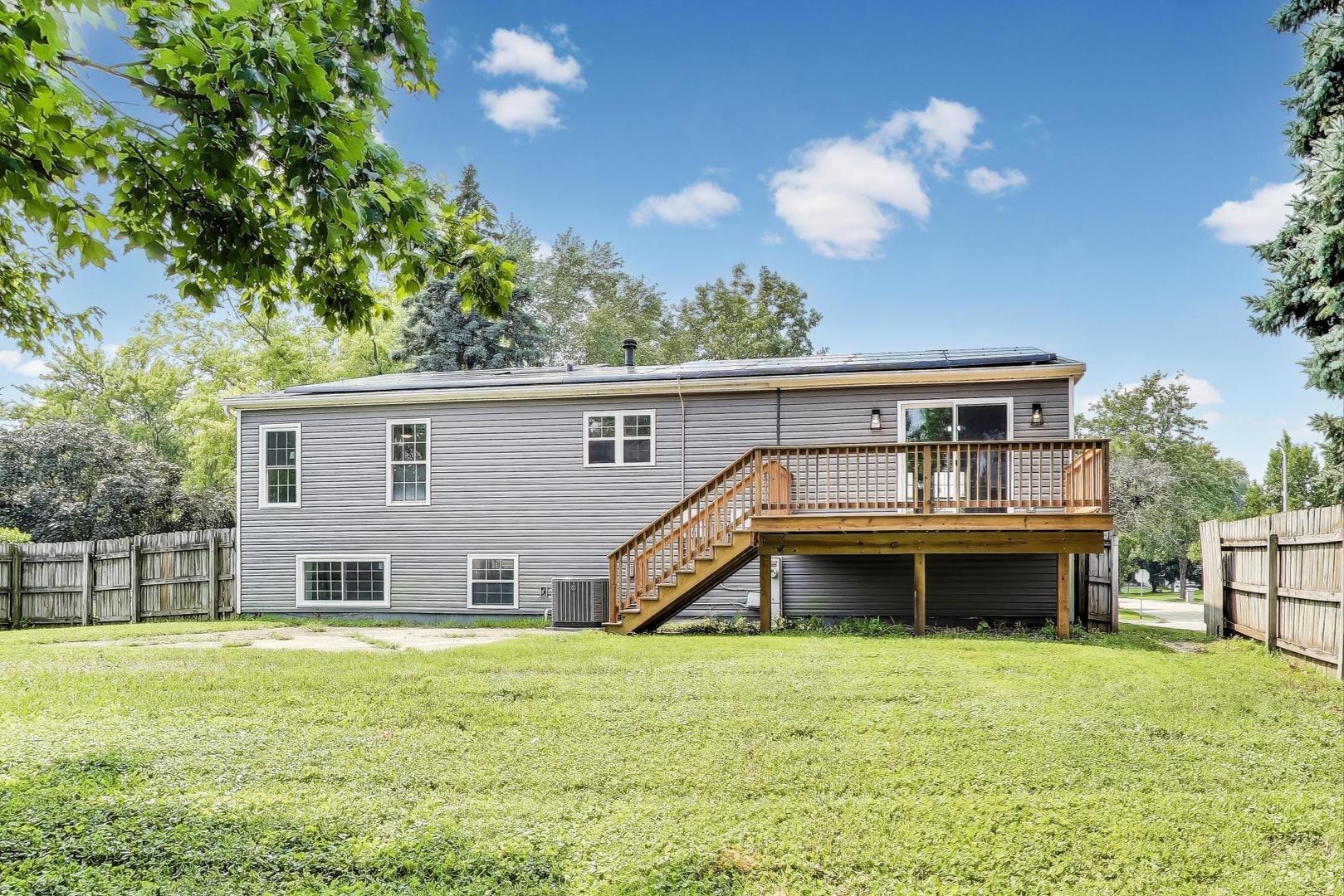 304 North Pinecrest Road Bolingbrook, IL 60440 - Photo 36 of 42