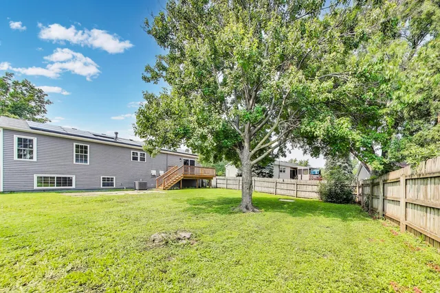 $384,900 | 304 North Pinecrest Road, Bolingbrook, IL 60440