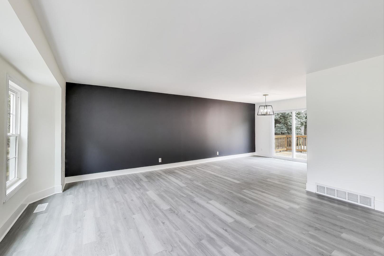 304 North Pinecrest Road Bolingbrook, IL 60440 - Photo 8 of 42