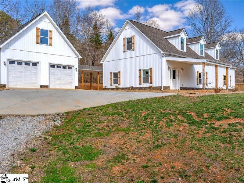 361 Hart Cut Road Marietta, SC 29661 - Photo 1 of 32