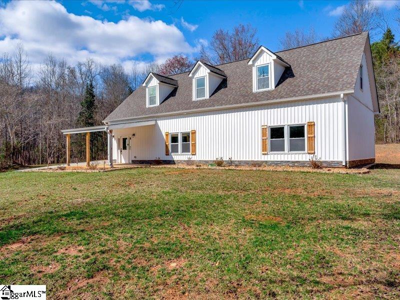 361 Hart Cut Road Marietta, SC 29661 - Photo 4 of 32