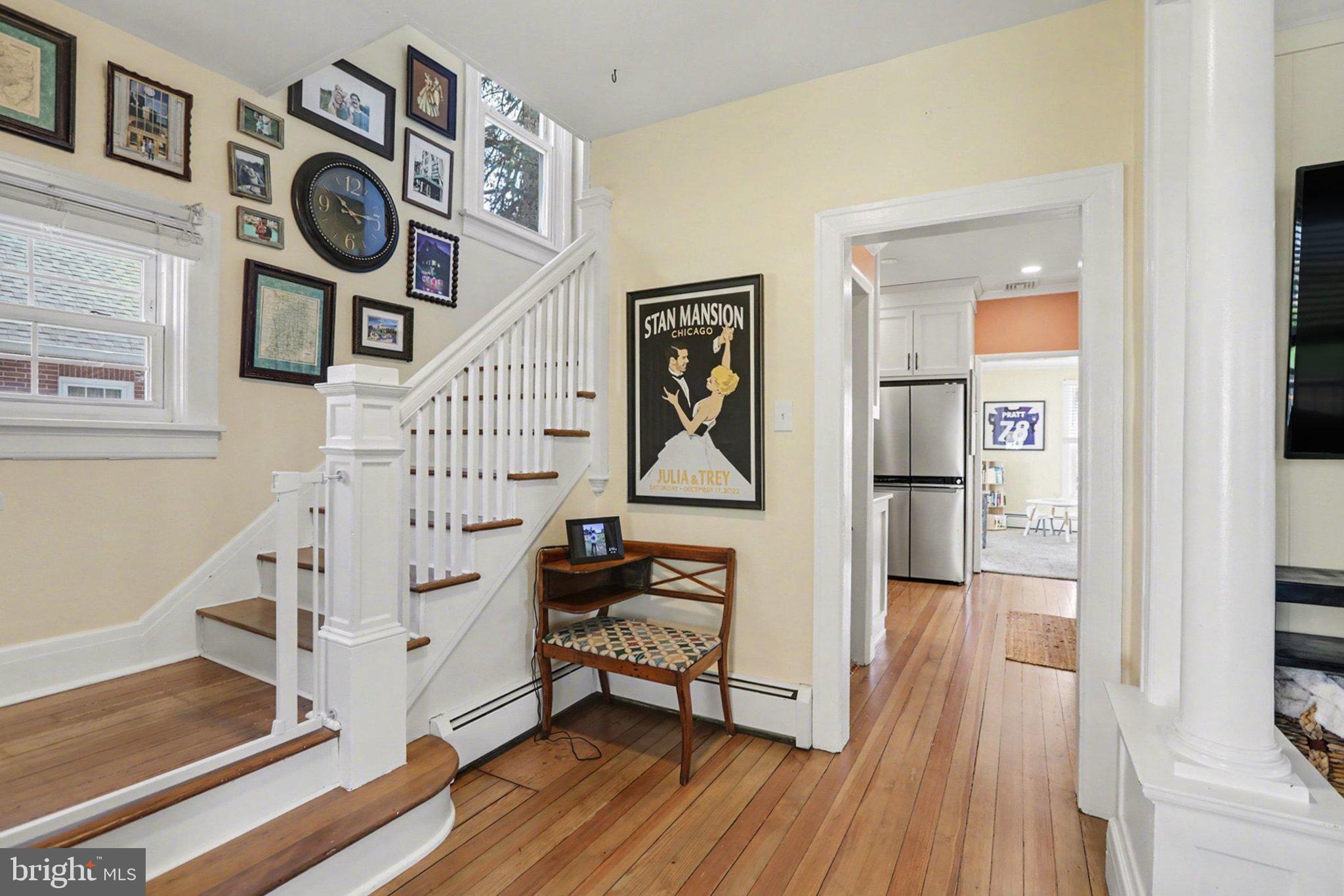 520 Hockersville Road Hershey, PA 17033 - Photo 20 of 39 a view of a hallway with wooden floor and entryway