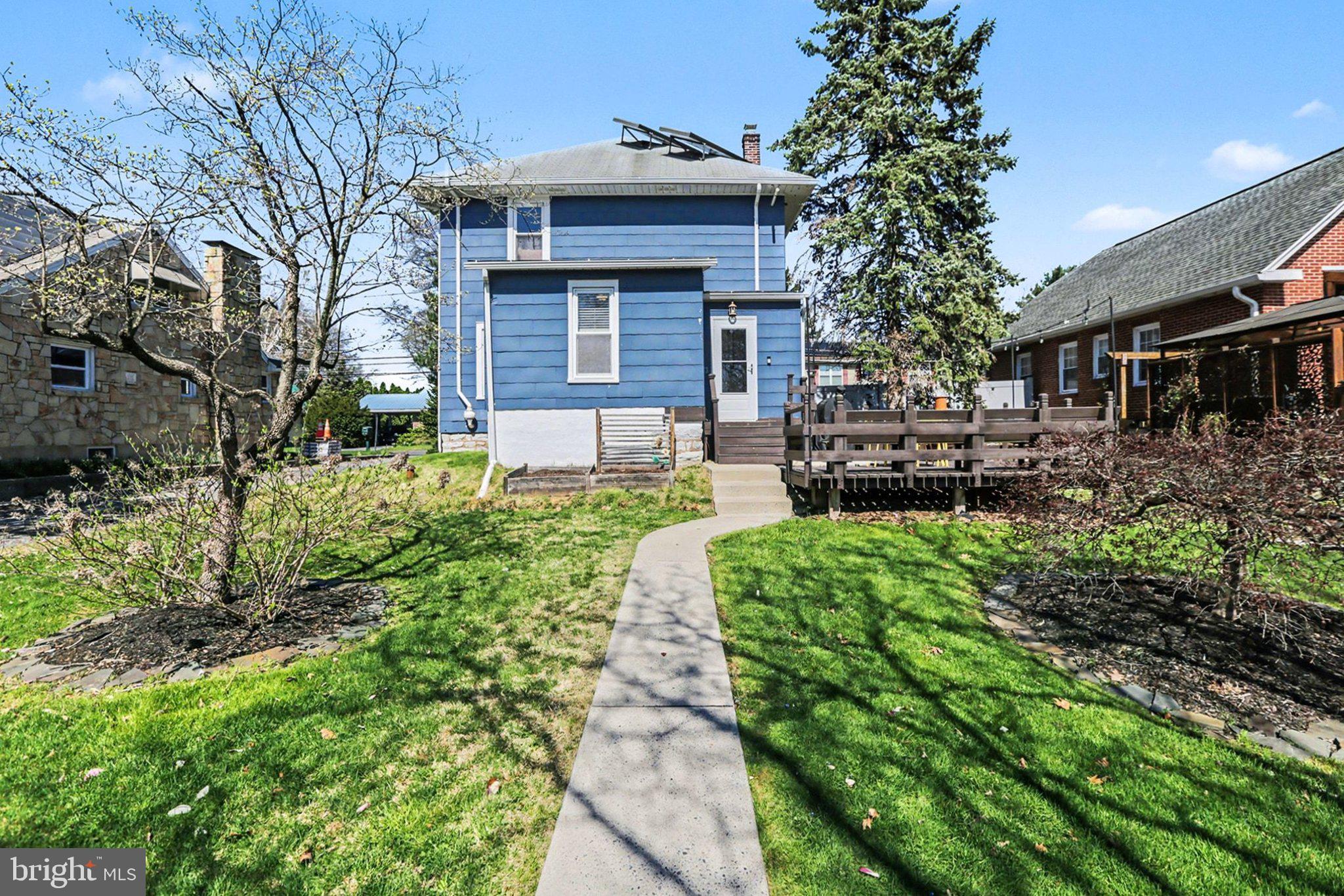 520 Hockersville Road Hershey, PA 17033 - Photo 34 of 39 a front view of a house with garden