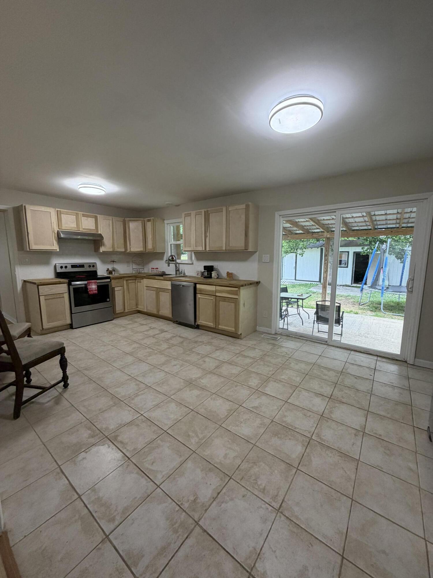 1144 Ridgeway Road LaFayette, GA 30728 - Photo 3 of 81 IMG_1621