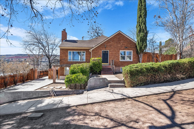 239 North Main Street St. George, UT 84770 - Photo 2 of 30