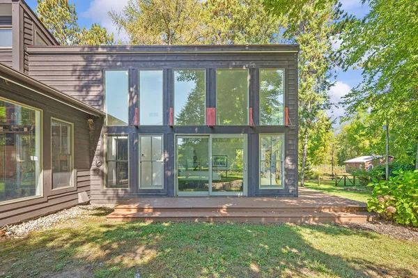 $1,999,000 | 2408 East 800 North, La Porte, IN 46350