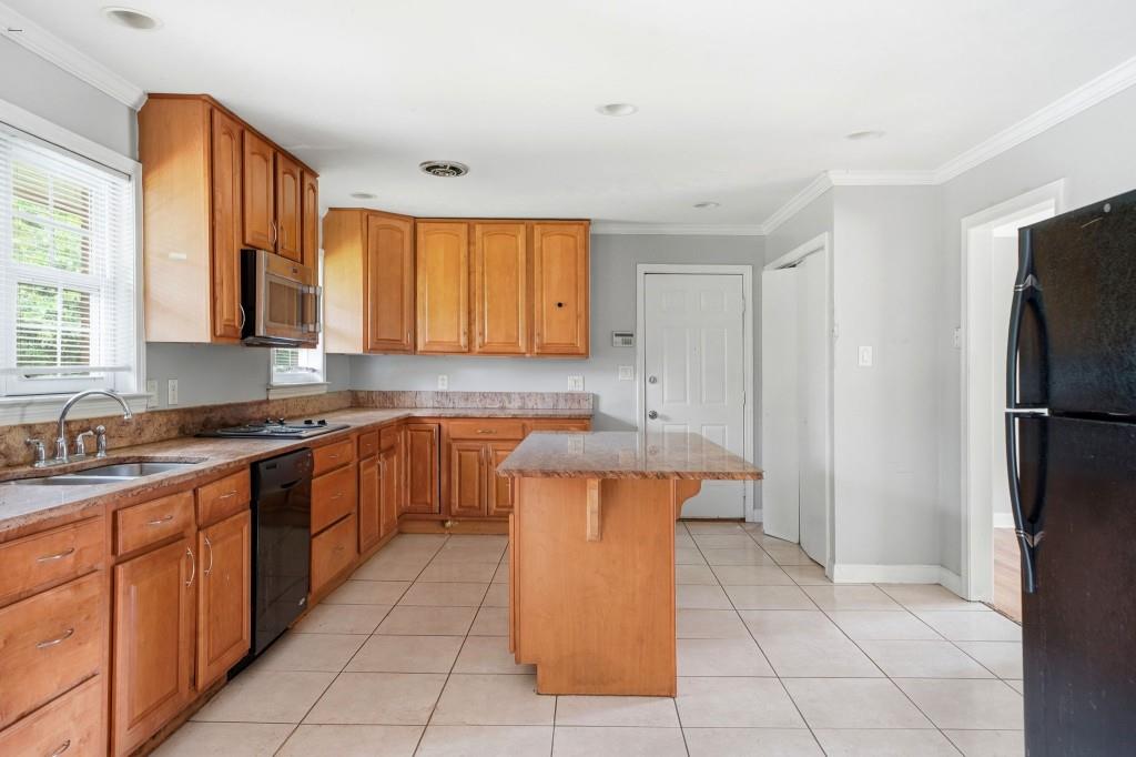 4078 Briarcliff Road Northeast Atlanta, GA 30345 - Photo 14 of 41