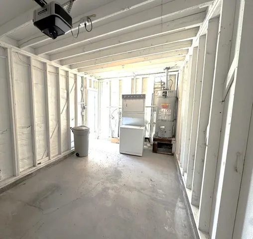 $3,000 | 837 North Calle De Pinos, Palm Springs, CA 92262