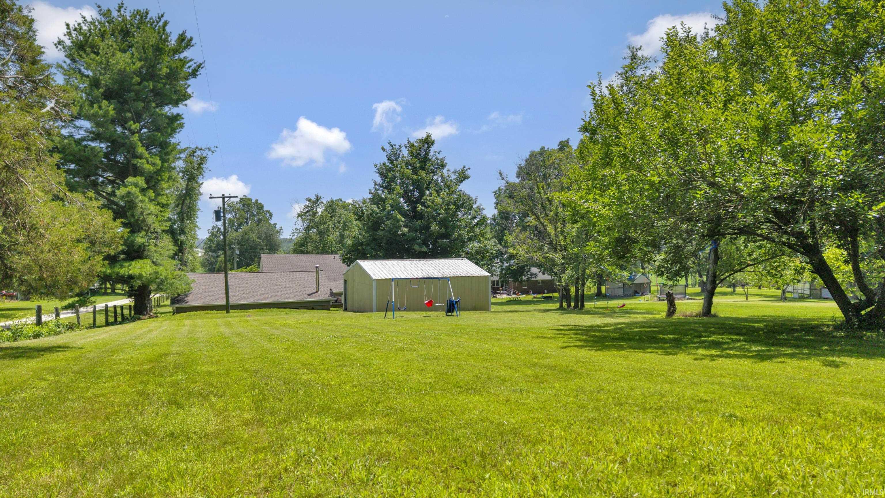 8733 New Harmony Road Evansville, IN 47720 - Photo 33 of 41