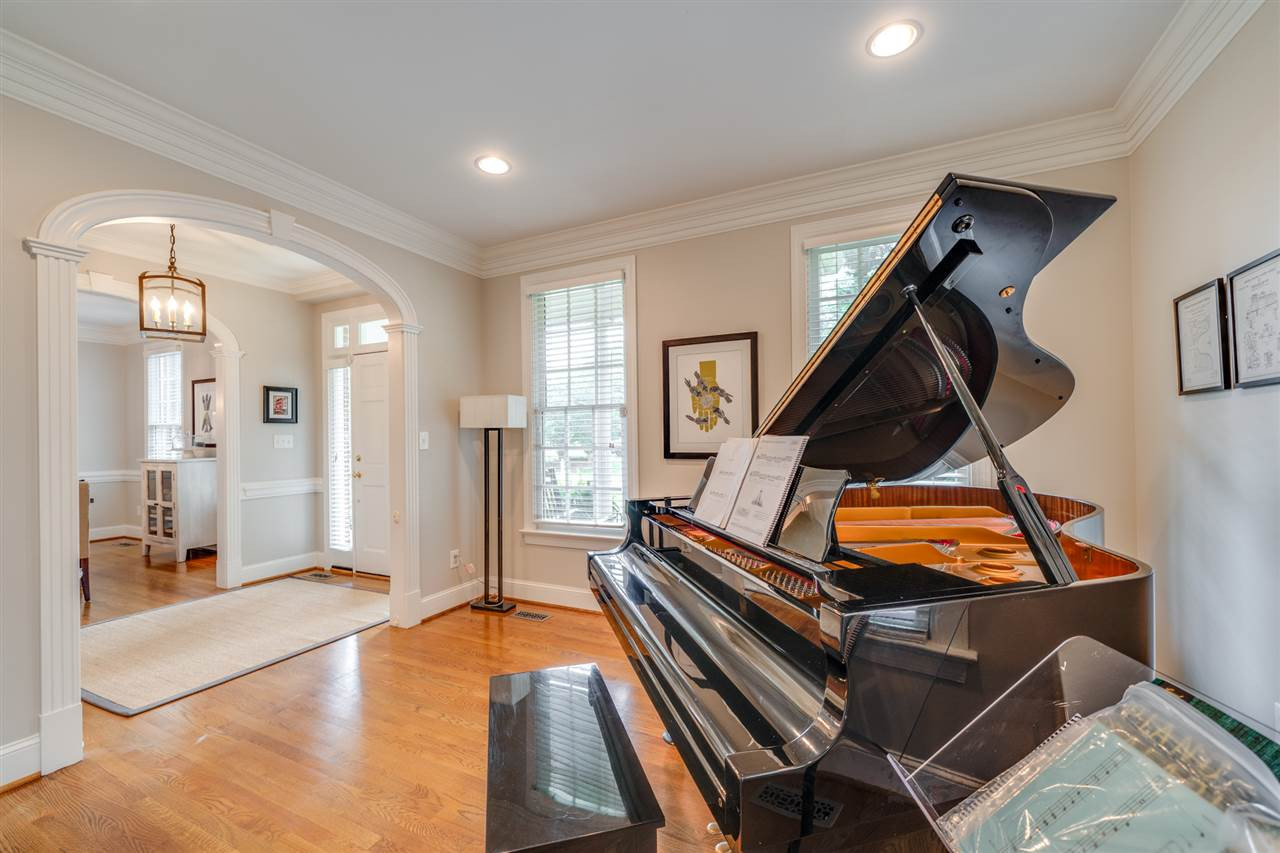 700 Porchlamp Court Raleigh, NC 27615 - Photo 2 of 6 Photo 2