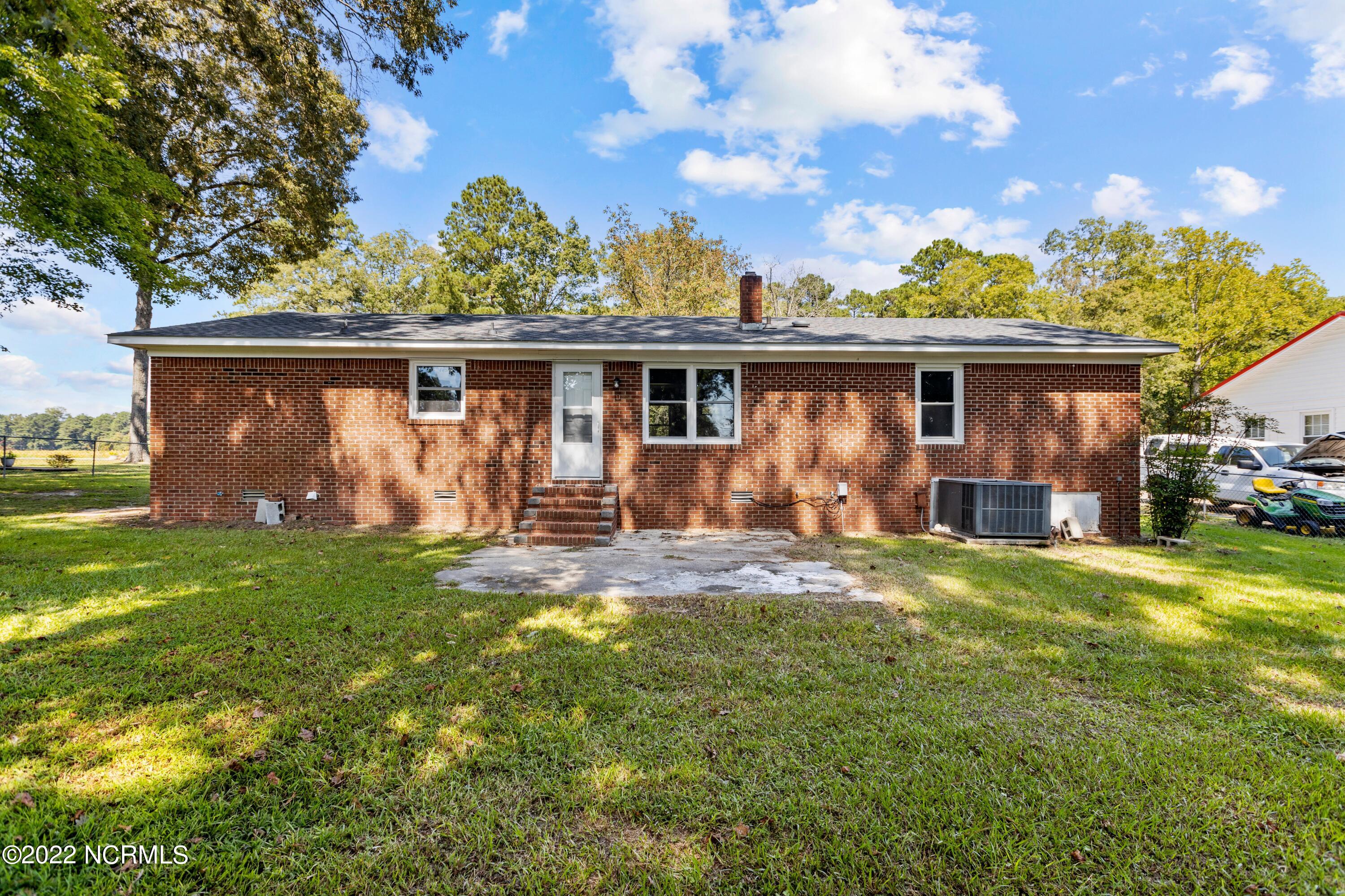 122 Rock Road Washington, NC 27889 - Photo 6 of 42 9-print-IMGL6920