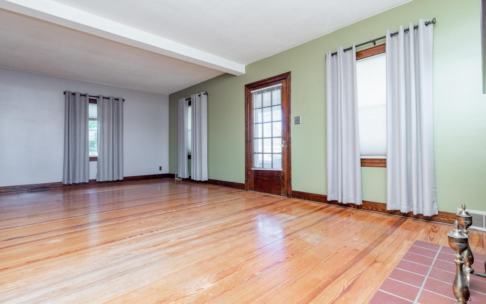 4831 Cane Run Road Louisville, KY 40216 - Photo 7 of 54 4831-22