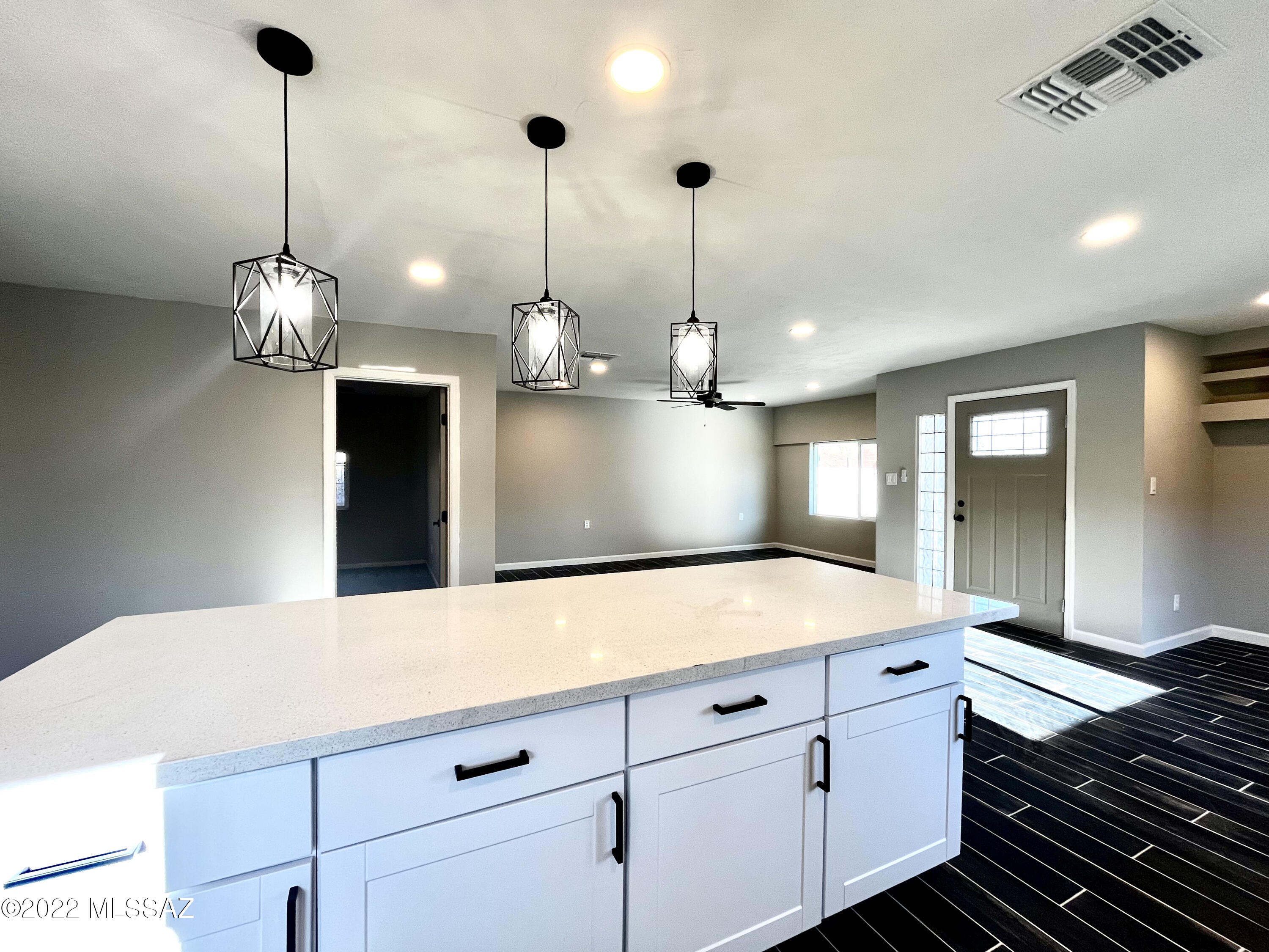 306 West 30th Street Tucson, AZ 85713 - Photo 8 of 50