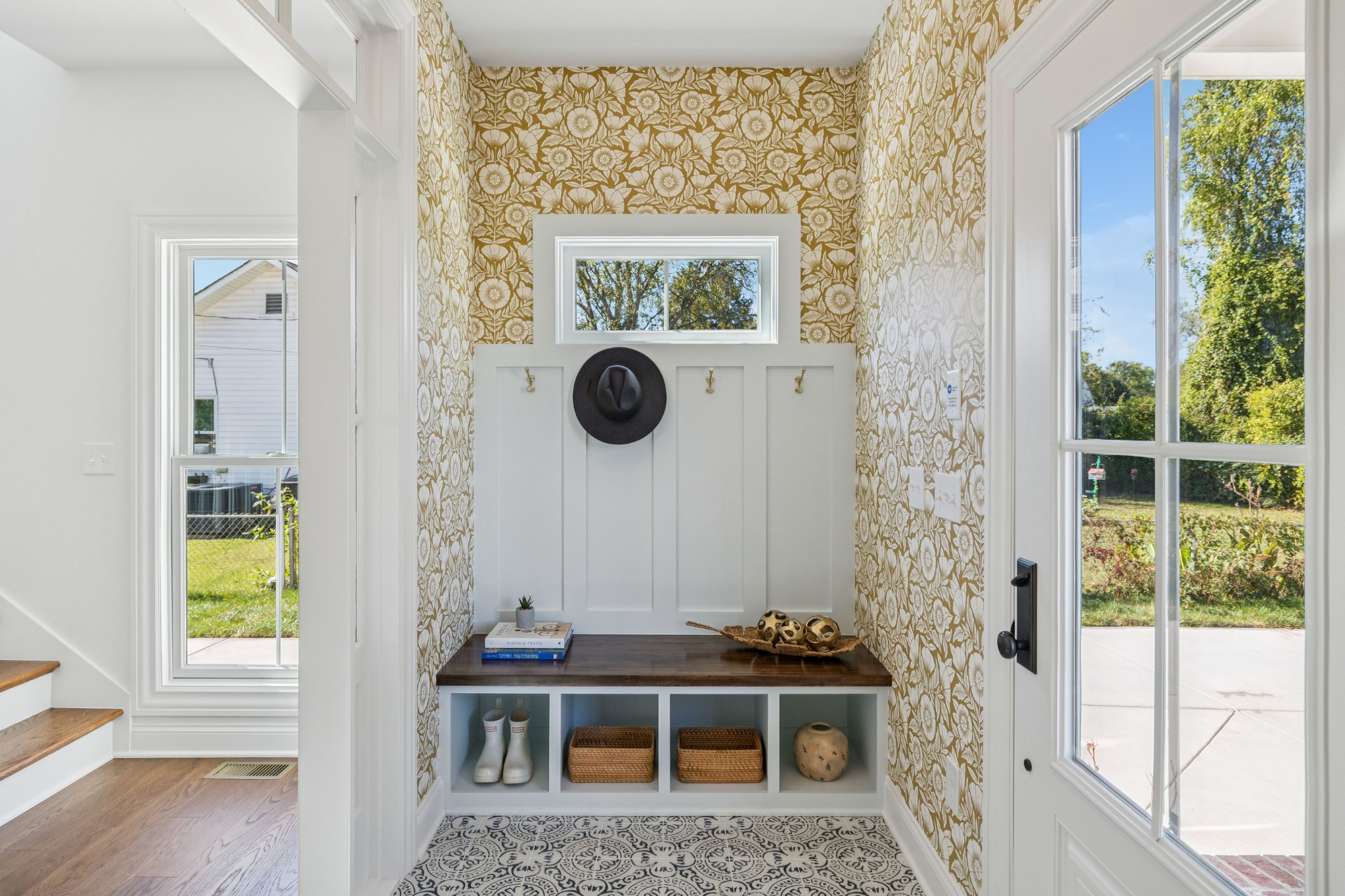 308 Bridge Avenue Murfreesboro, TN 37129 - Photo 14 of 28 a view of a house with a window and wooden floor