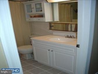 611 Elroy Road Souderton, PA 18964 - Photo 5 of 6 Gallery Image 5