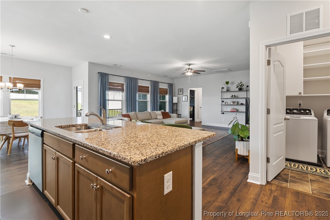 4244 Dock View Road Fayetteville, NC 28306 - Photo 18 of 50 Gallery Image 18