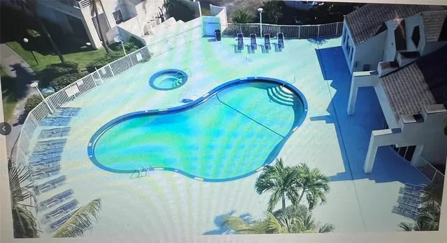 $1,700 | 3405 Northwest 44th Street, Unit 105, Lauderdale Lakes, FL 33309